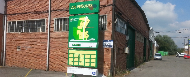 foto 1 de la noticia Los Peñones y El  Puente Nora colaboran a través de Areas para mejorar la señalización de acceso por carretera. 